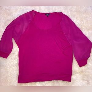 EUC Express MED bright pink 3/4 sheer sleeve pullover topBANDed detail at bottom